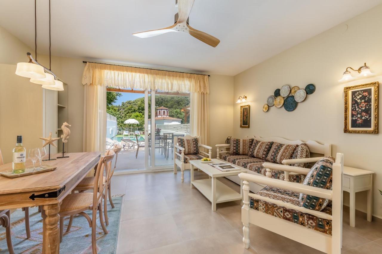 Agnontas Luxury Villas Exterior foto